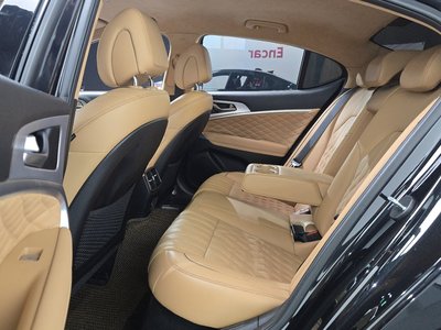 2022 Genesis THE NEW G70 — миниатюра 18