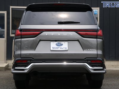 صورة 3 لـ 2022 Lexus LX