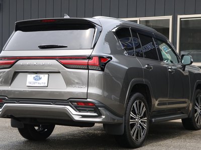 صورة 7 لـ 2022 Lexus LX