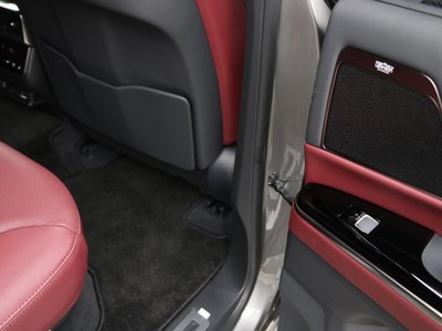 صورة مصغرة 62 لـ 2022 Lexus LX
