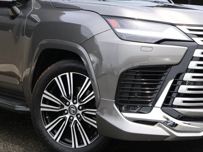 صورة 5 لـ 2022 Lexus LX