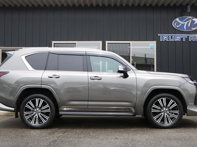 صورة مصغرة 18 لـ 2022 Lexus LX
