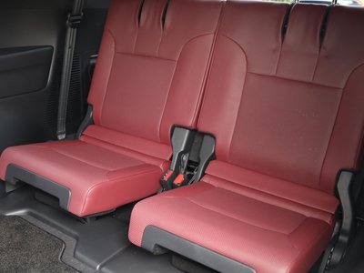 صورة مصغرة 63 لـ 2022 Lexus LX