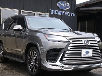 صورة 4 لـ 2022 Lexus LX