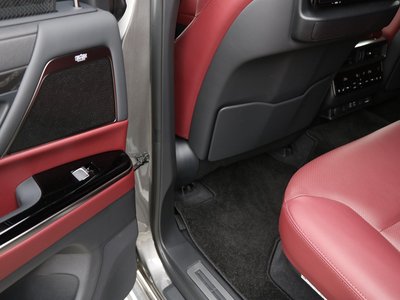 صورة مصغرة 61 لـ 2022 Lexus LX