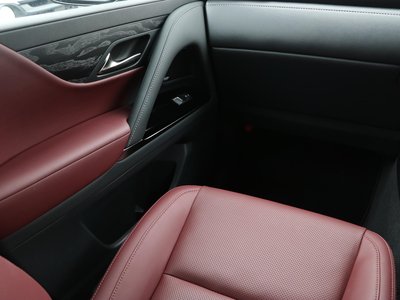 صورة مصغرة 51 لـ 2022 Lexus LX