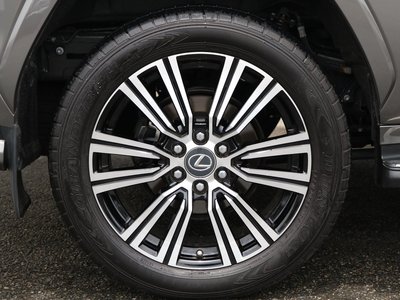 صورة مصغرة 20 لـ 2022 Lexus LX