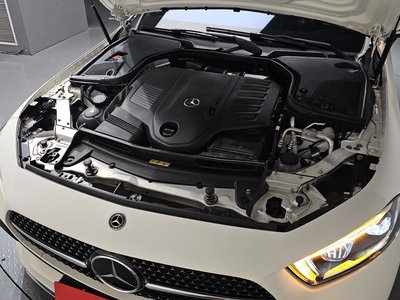 MERCEDES-BENZ CLS - 7