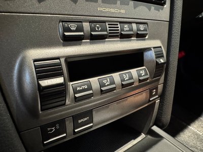 PORSCHE 911 - 8