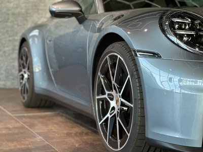 2025 Porsche 911 缩略图 38