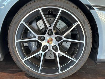 2025 Porsche 911 缩略图 14