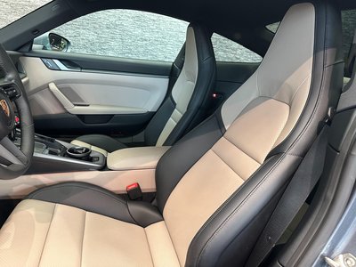 2025 Porsche 911 缩略图 17