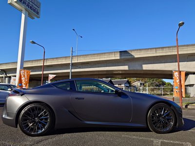 LEXUS LC - 10