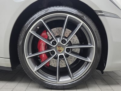 PORSCHE 911 - 6