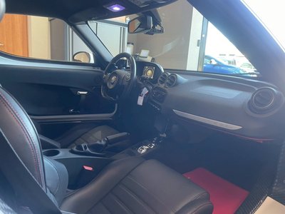 2015 ALFA Romeo 4C — миниатюра 17