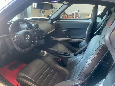 2015 ALFA Romeo 4C — миниатюра 15