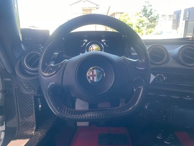 2015 ALFA Romeo 4C — миниатюра 14