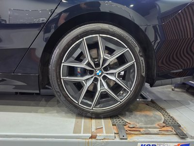 صورة 6 لـ 2024 BMW 5 SERIES