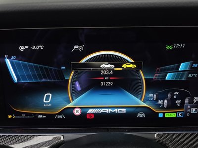 MERCEDES-BENZ CLS - 8