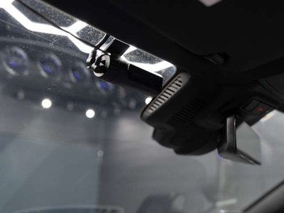 MERCEDES-BENZ E-CLASS - 9