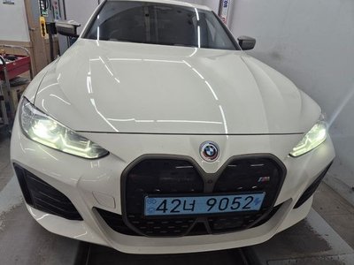 BMW I4 - 1