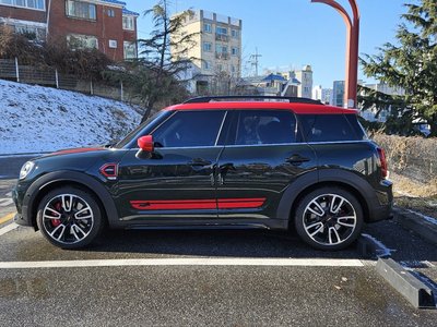 MINI COUNTRYMAN - 8