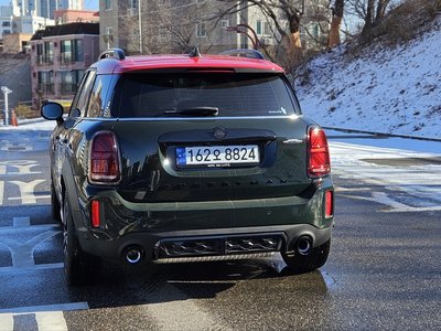 MINI COUNTRYMAN - 9