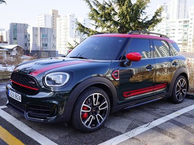 MINI COUNTRYMAN - 3