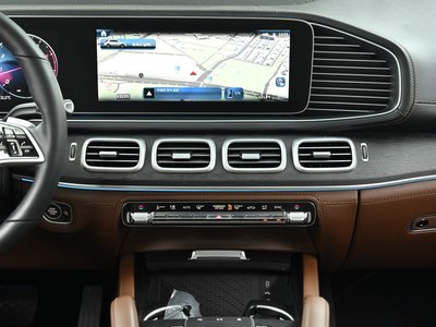2025 Mercedes-BENZ GLE 缩略图 14