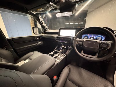 TOYOTA LAND CRUISER 250 - 6