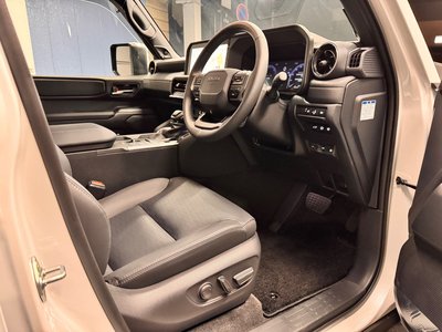 TOYOTA LAND CRUISER 250 - 4