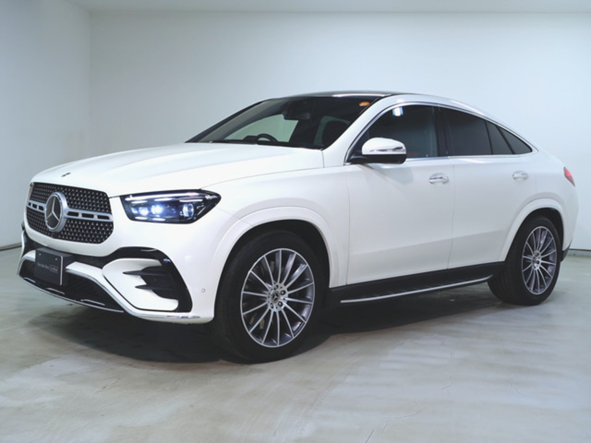 MERCEDES-BENZ GLE - View 1