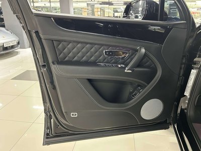 صورة 7 لـ 2020 Bentley BENTAYGA