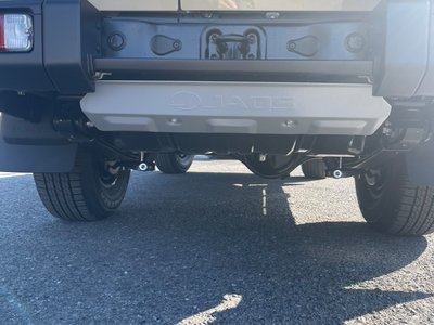 TOYOTA LAND CRUISER 70 - 6