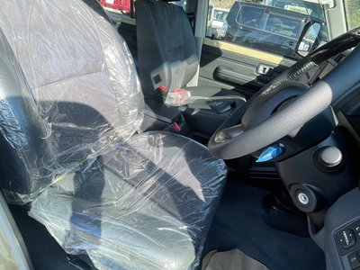 TOYOTA LAND CRUISER 70 - 9