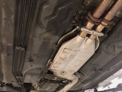 MERCEDES-BENZ SL AMG - 10