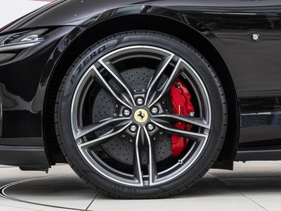 FERRARI ROMA SPIDER - 10