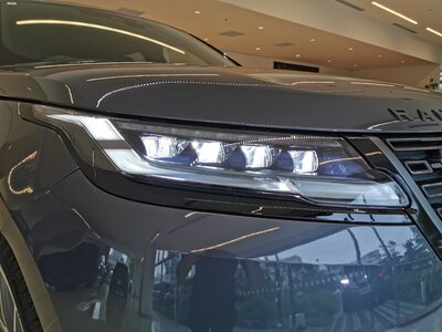 LAND ROVER RANGE ROVER VELAR - 7