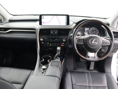 LEXUS RX - 8