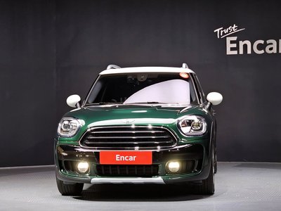 MINI COOPER D COUNTRYMAN - 2