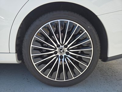 2025 Mercedes-BENZ E-CLASS — миниатюра 39