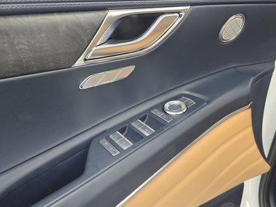 2022 Genesis GV80 thumbnail 27