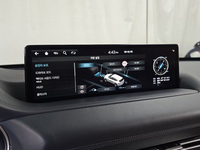 2022 Genesis GV80 thumbnail 32