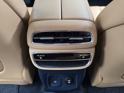 2022 Genesis GV80 thumbnail 23