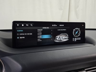 2022 Genesis GV80 thumbnail 30