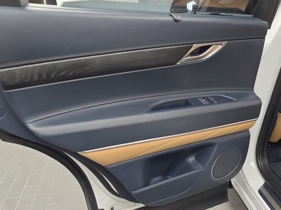 2022 Genesis GV80 thumbnail 15