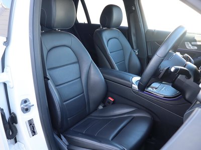 MERCEDES-BENZ GLC - 7