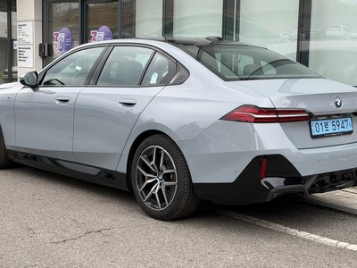 BMW I5 - 5