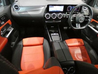 MERCEDES-BENZ GLA - 8