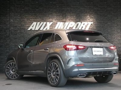 MERCEDES-BENZ GLA - 2